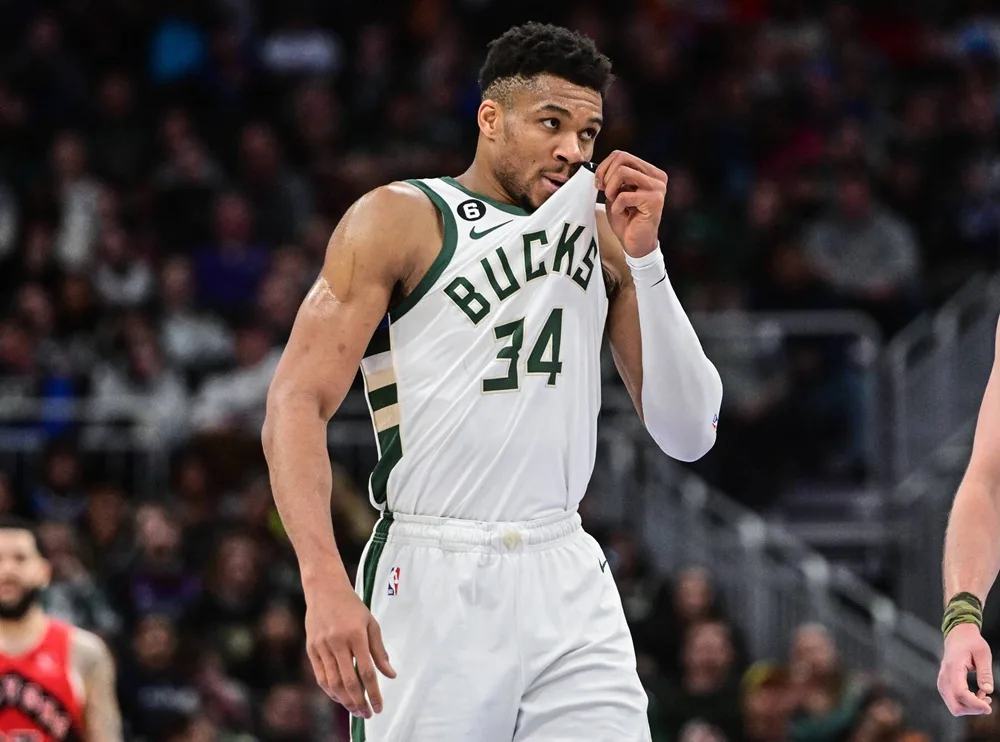 giannis-antetokounmpo_0.webp.webp