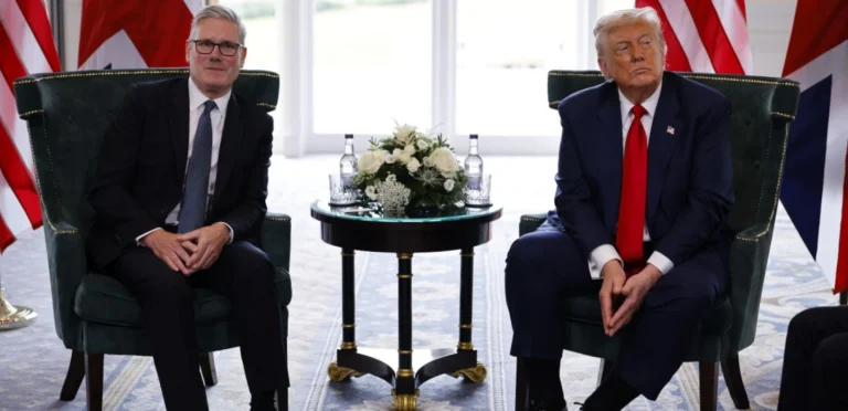 trump-starmer-ioulios-2025-0401.webp.webp