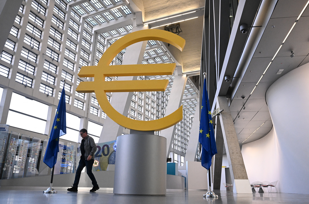035fae5c-e226-40a6-a794-812218255596.jpg